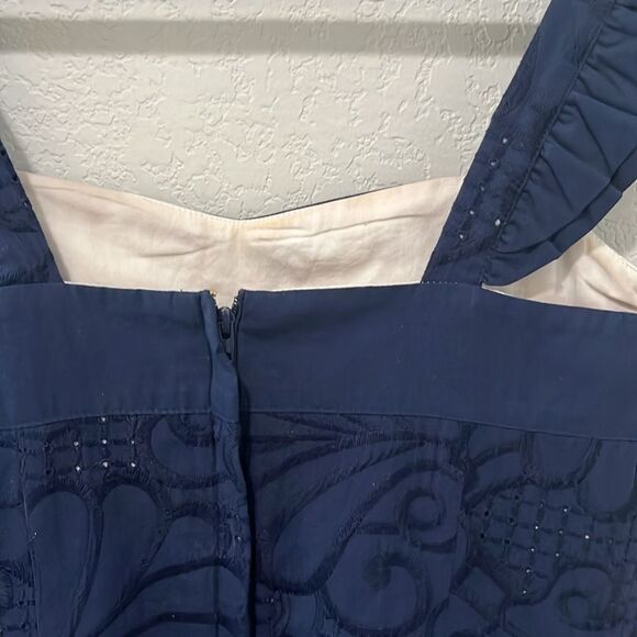 LILLY PULITZER A Dollop of Scallop Eyelet Sarafina Shift Dress, Navy, Size 2 - Picture 13 of 13